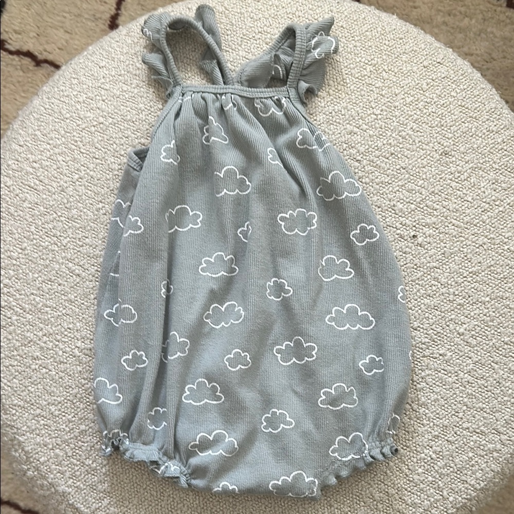 Rylee + Cru - Ruffle Romper, Clouds - Picture 2 of 2